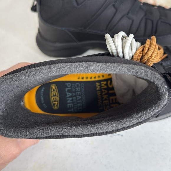 KEEN UNEEK SNK CHUKKA II WP W BLACK/BLACK Sz 9 - Picture 7 of 12